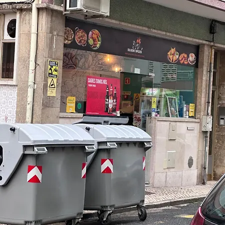 Moscavide Quartos منزل للإقامة Lisboa